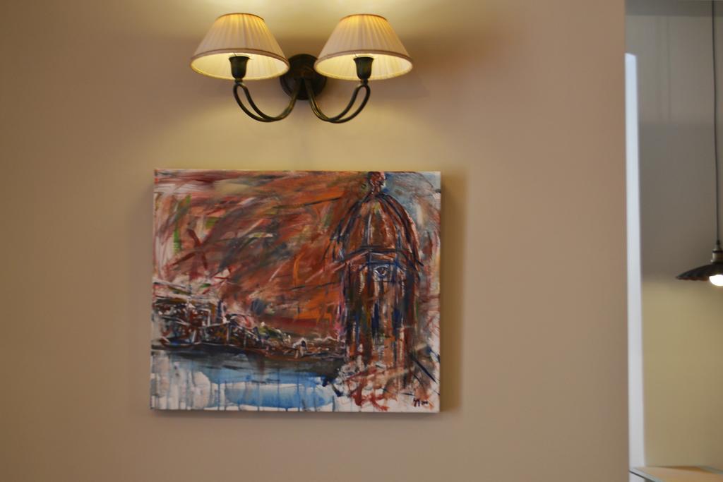 Sally Port Apartment *